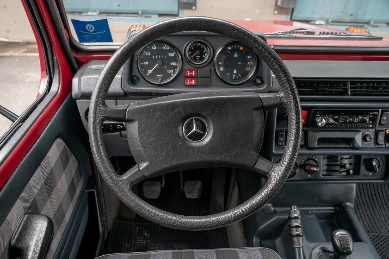 1989-mercedes-benz-300gd-for-sale (37)