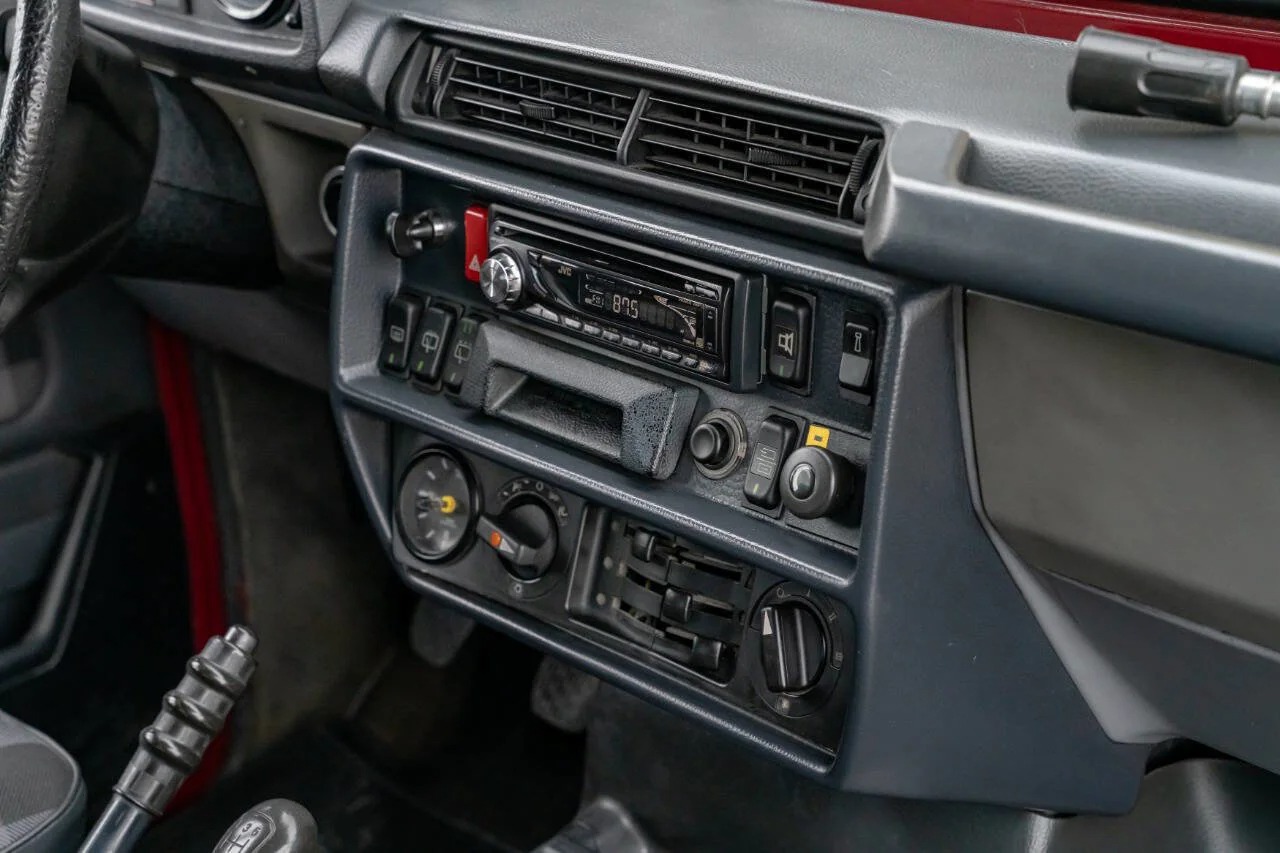 1989-mercedes-benz-300gd-for-sale (43)