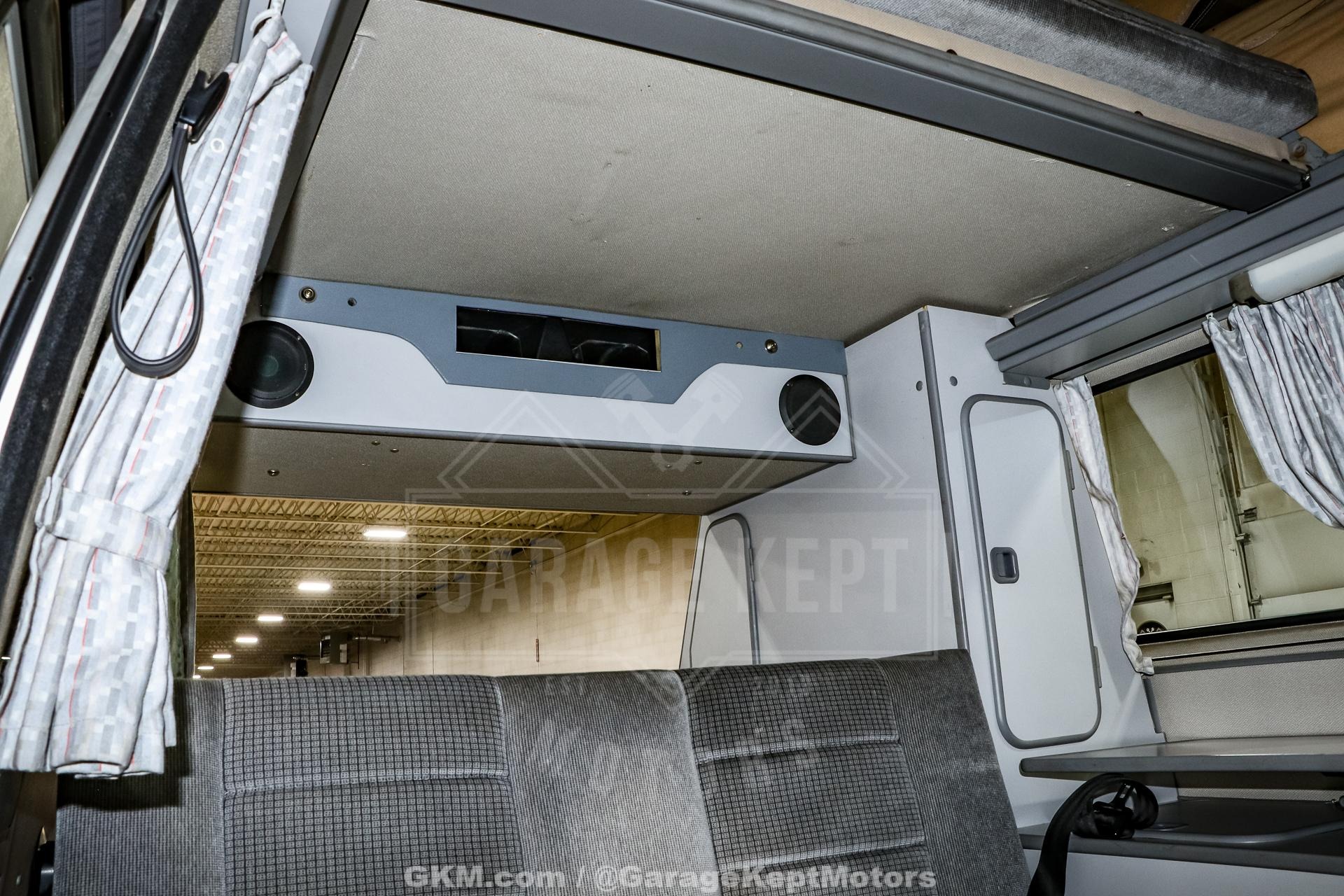 1990-volkswagen-vanagon-westfalia (108)