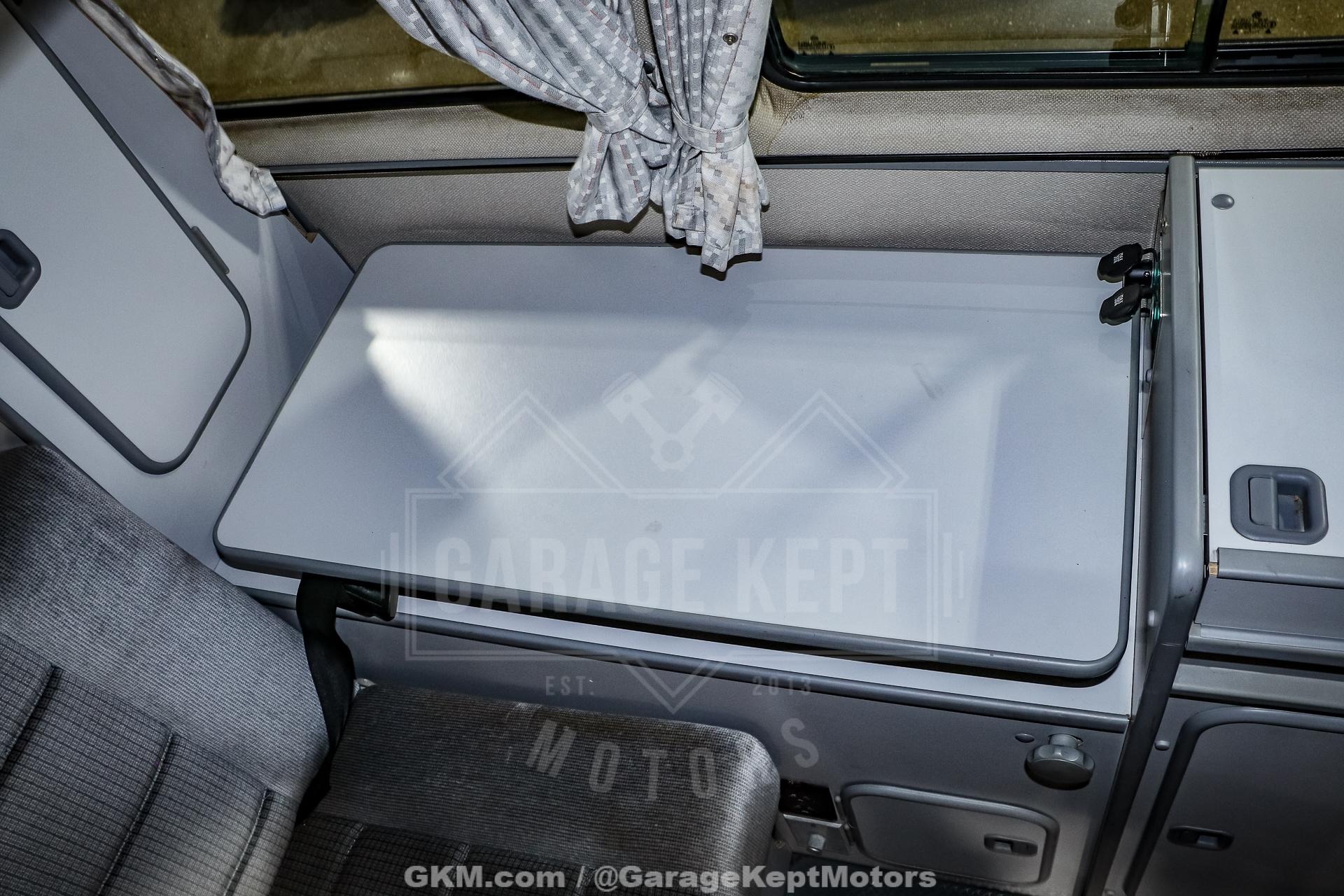 1990-volkswagen-vanagon-westfalia (110)