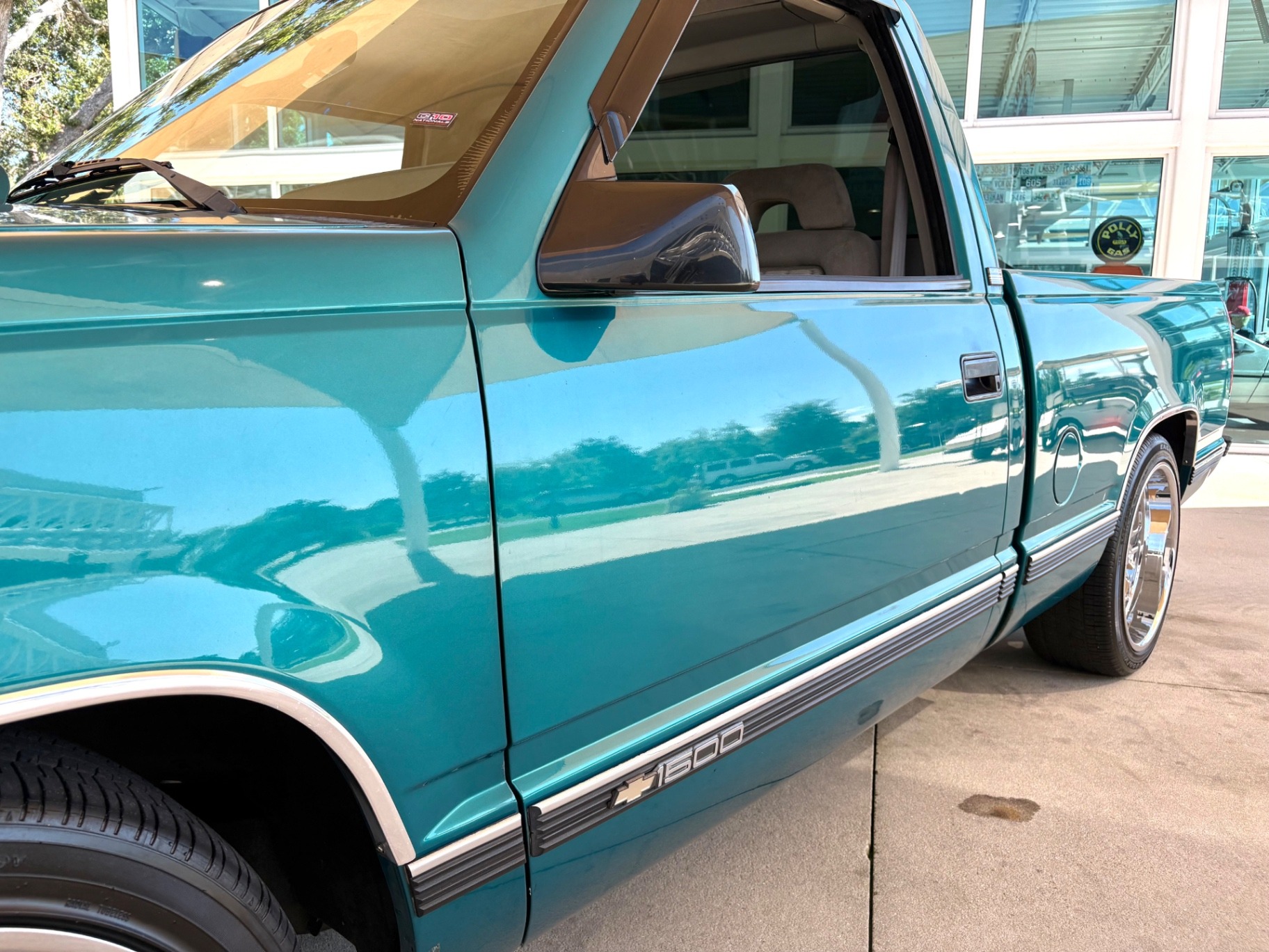 1993-chevrolet-c1500-cheyenne-for-sale-018