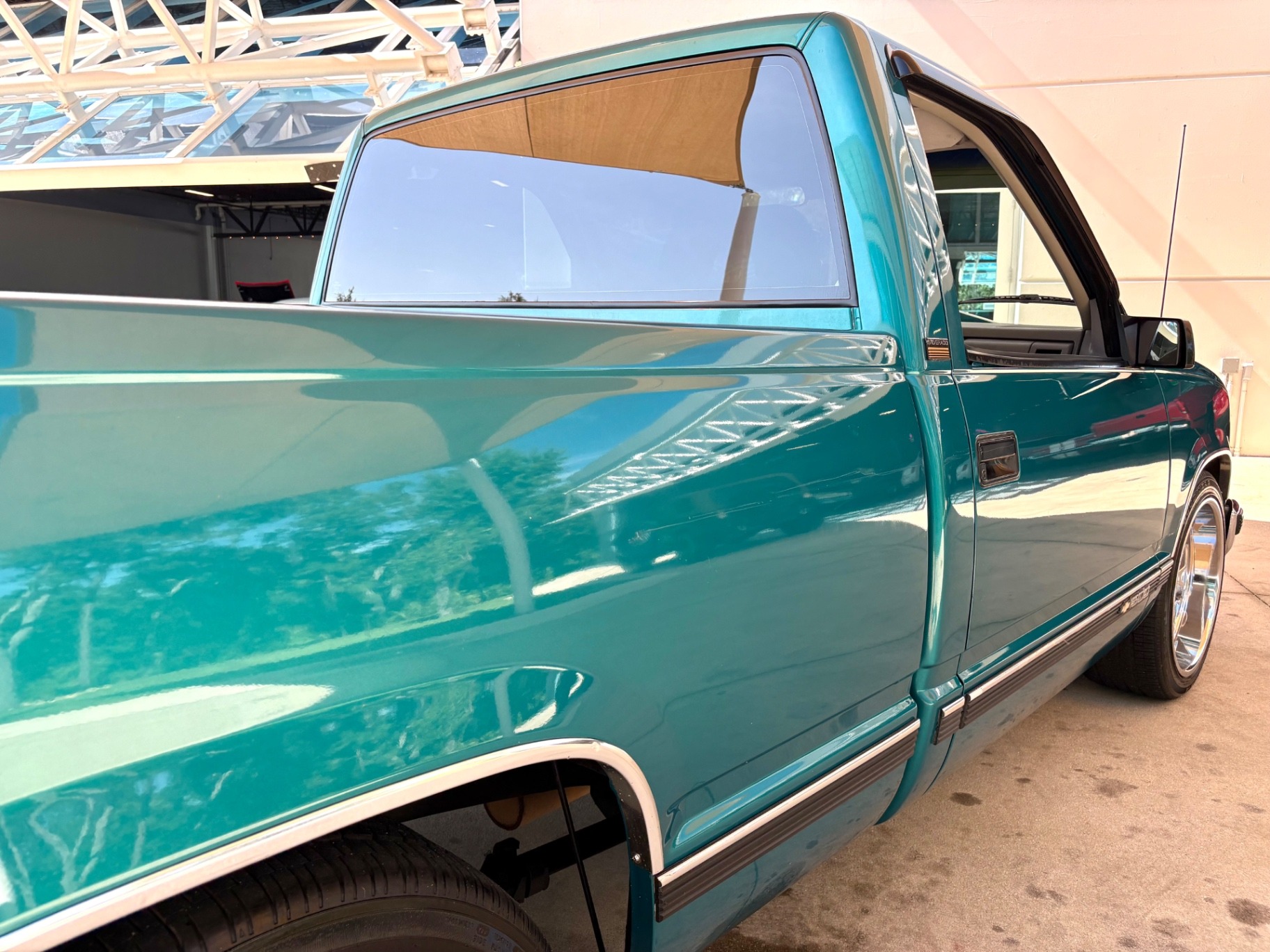 1993-chevrolet-c1500-cheyenne-for-sale-022
