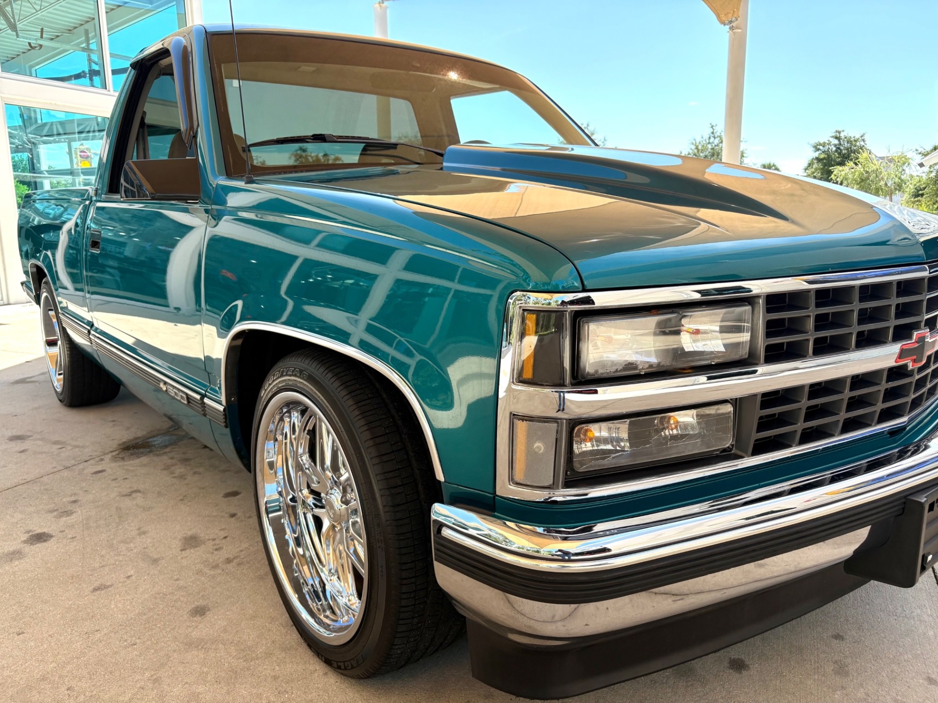 1993-chevrolet-c1500-cheyenne-for-sale-023