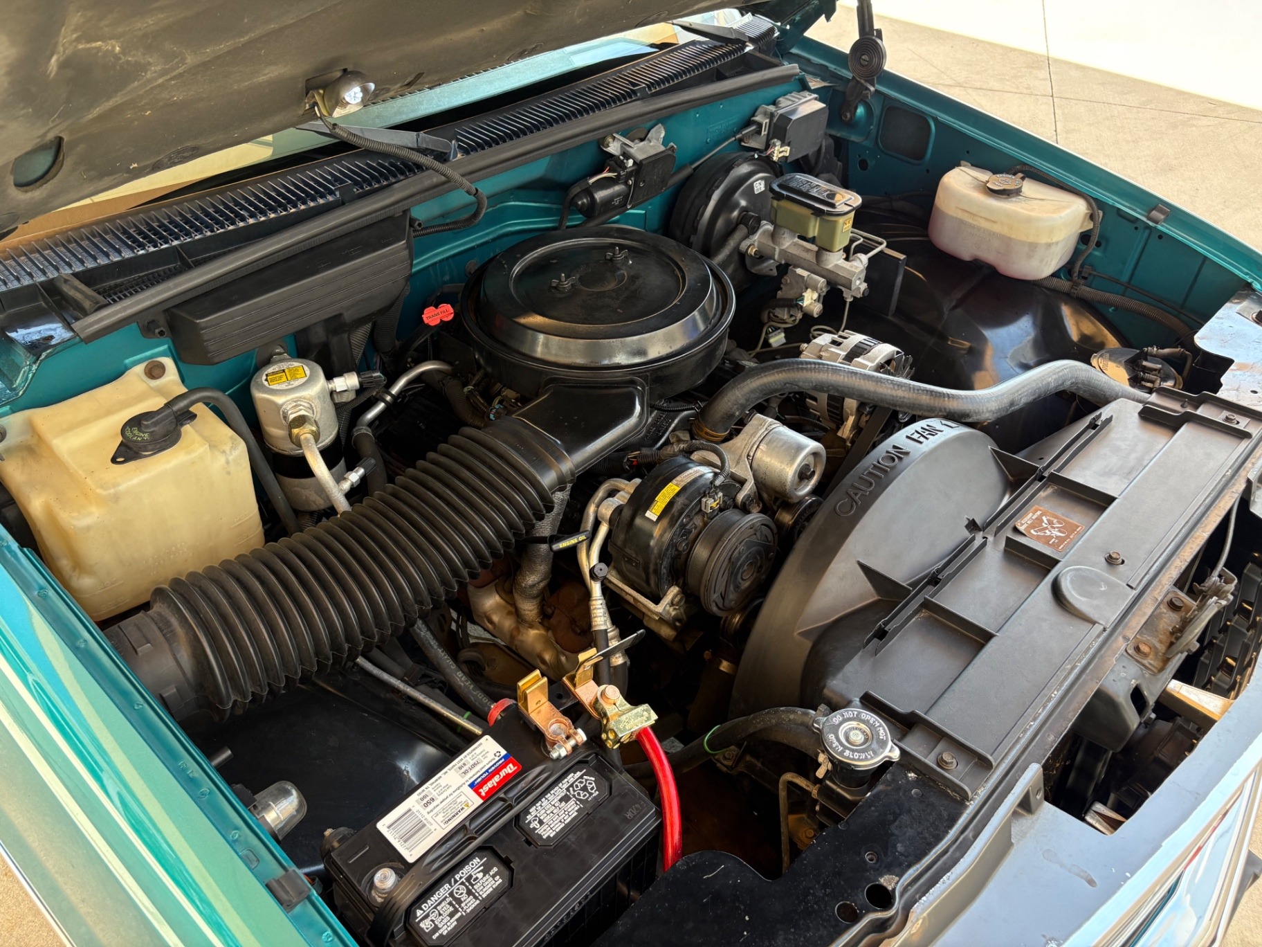 1993-chevrolet-c1500-cheyenne-for-sale-036