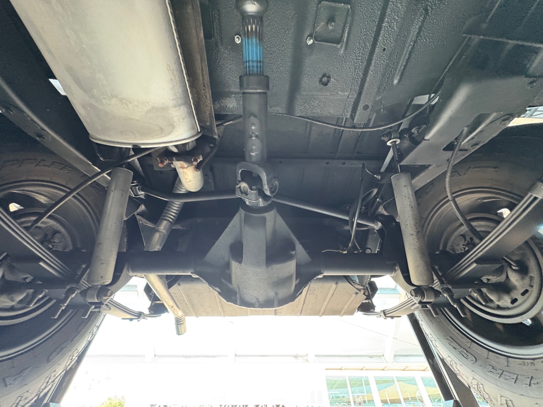 1993-jeep-wrangler-sahara-for-sale-in-florida (2)