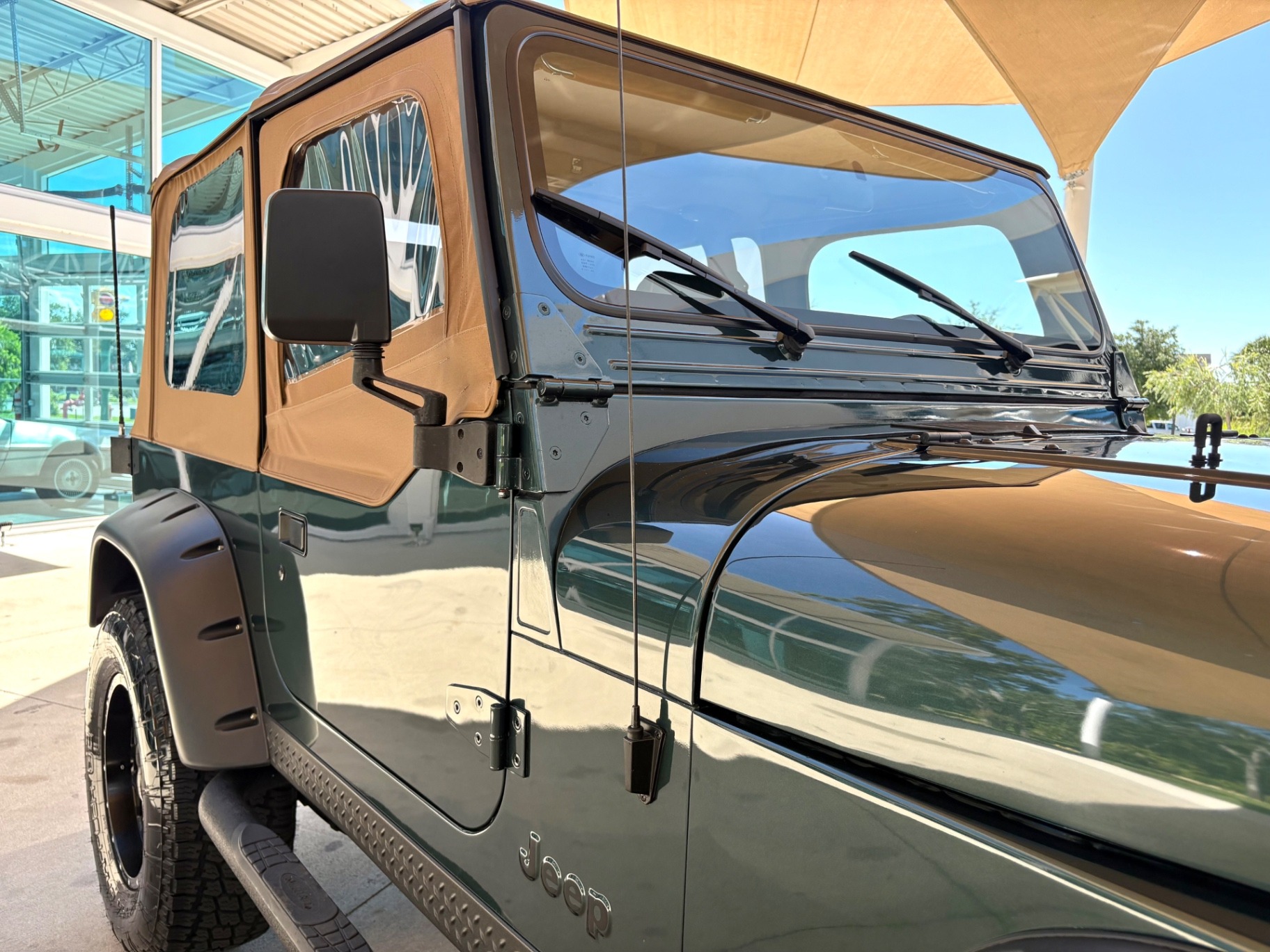 1993-jeep-wrangler-sahara-for-sale-in-florida (23)