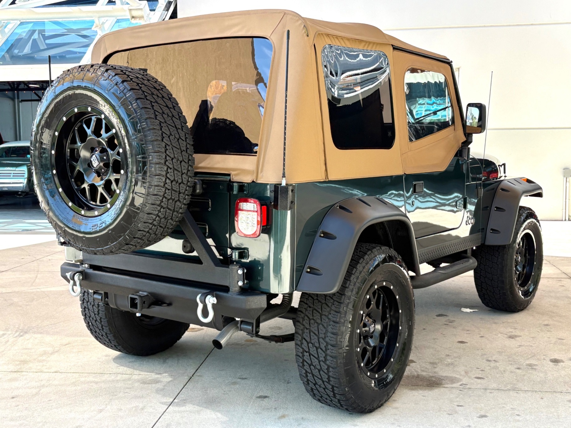 1993-jeep-wrangler-sahara-for-sale-in-florida (33)