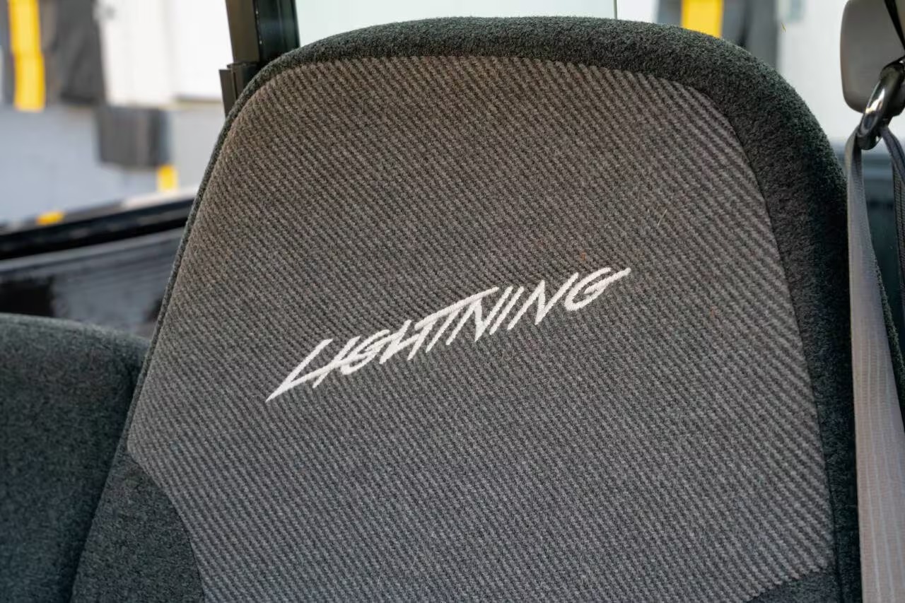 1994-Ford-f150-lightning (26)