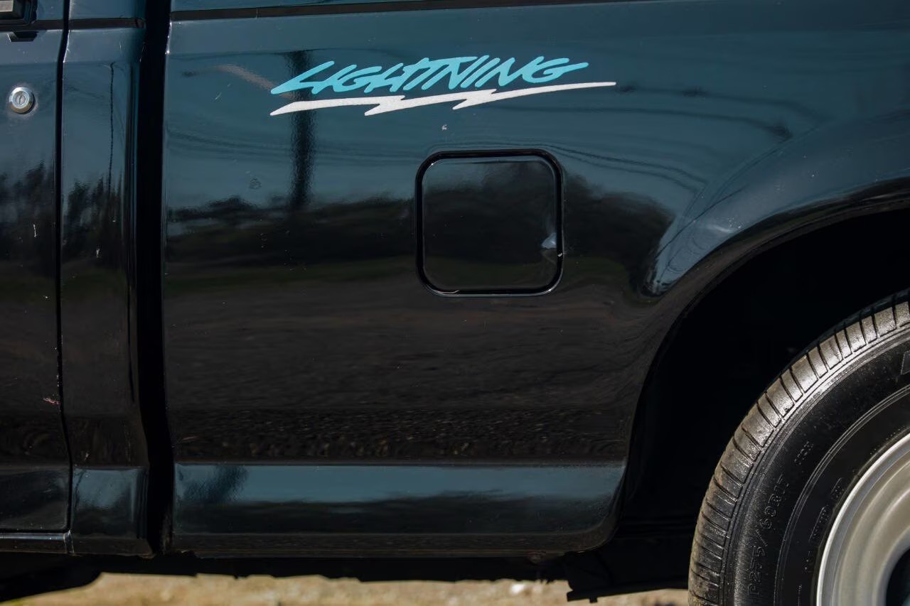 1994-Ford-f150-lightning (34)