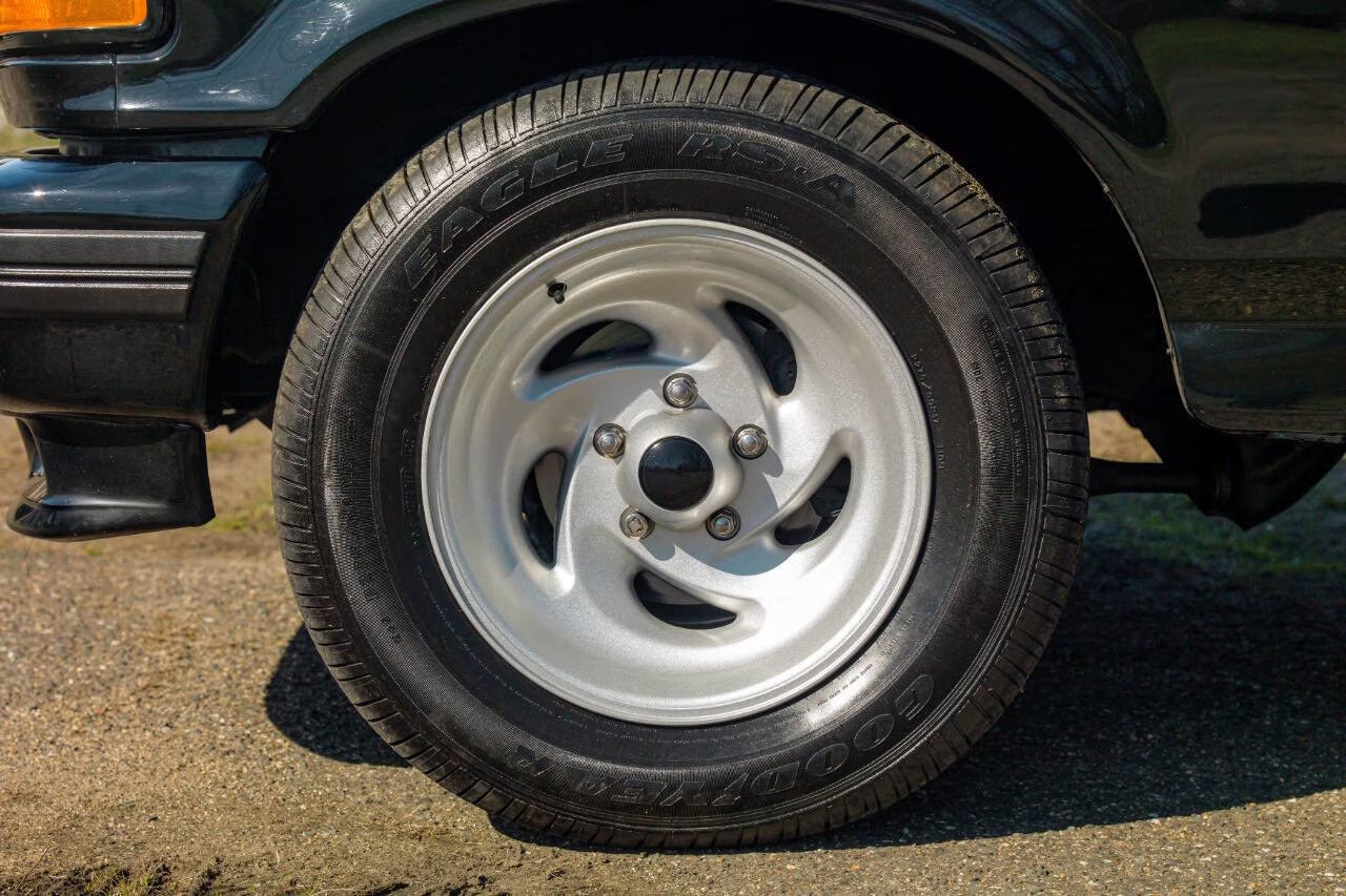 1994-Ford-f150-lightning (37)