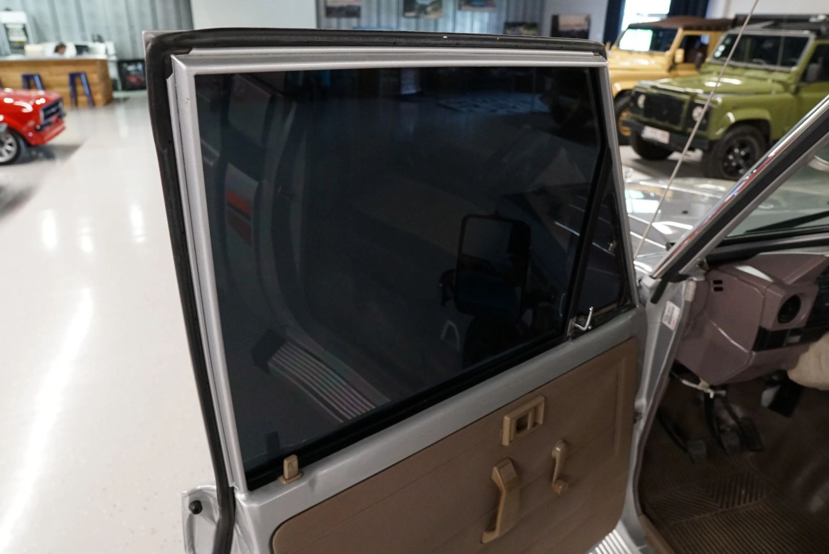 1994-toyota-land-cruiser-fjz75 (74)