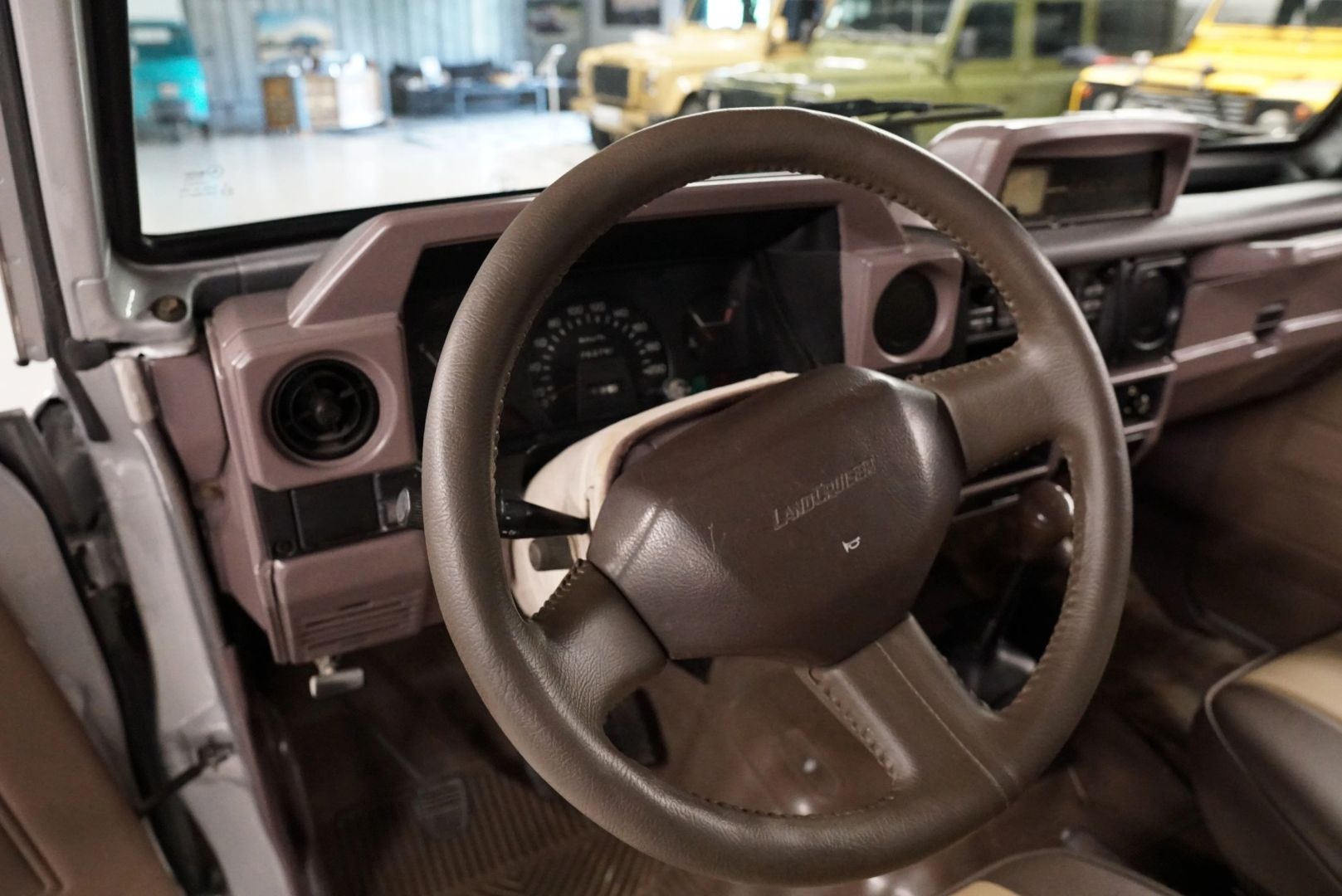 1994-toyota-land-cruiser-fjz75 (83)