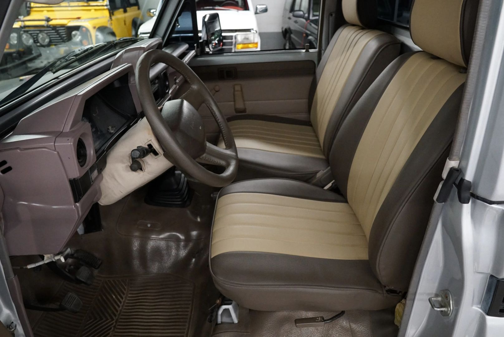 1994-toyota-land-cruiser-fjz75 (85)