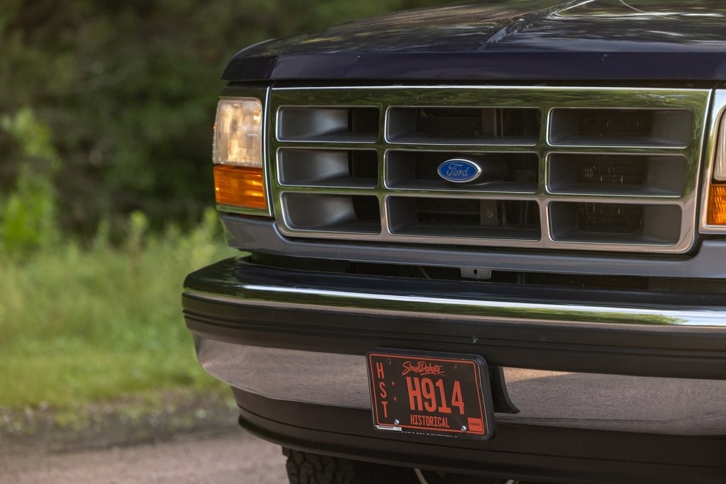 1995-ford-bronco-xlt-for-sale (105)