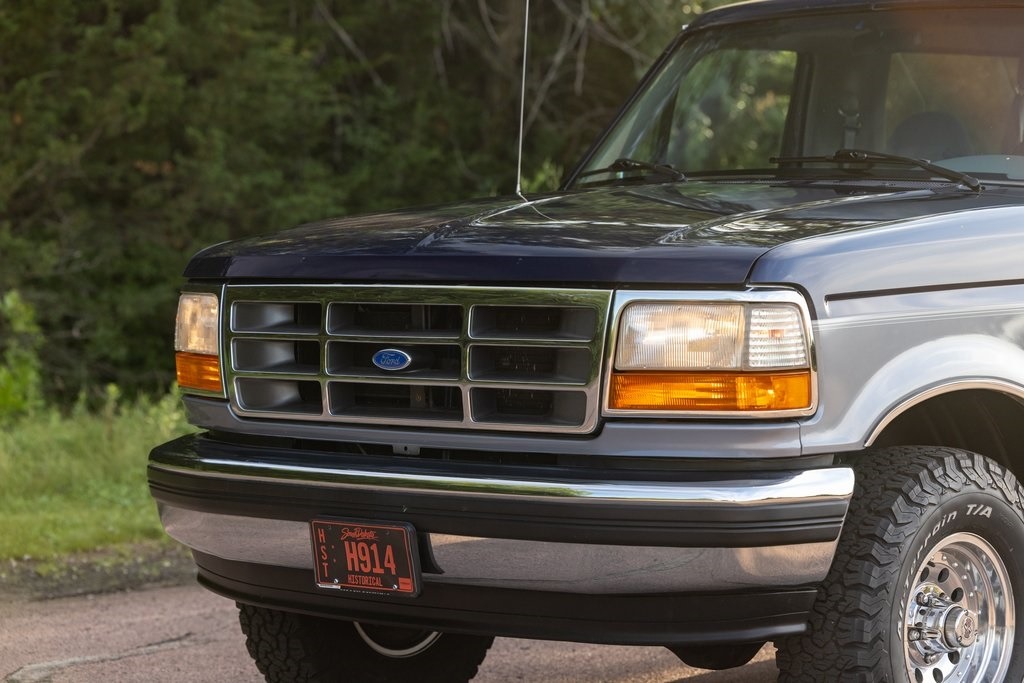 1995-ford-bronco-xlt-for-sale (106)