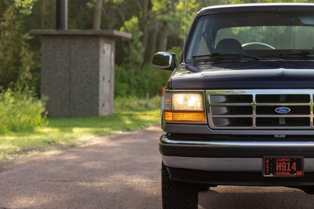 1995-ford-bronco-xlt-for-sale (124)