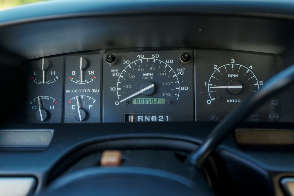 1995-ford-bronco-xlt-for-sale (130)