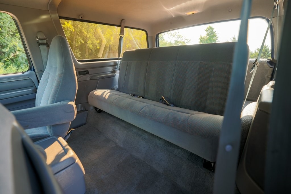 1995-ford-bronco-xlt-for-sale (131)