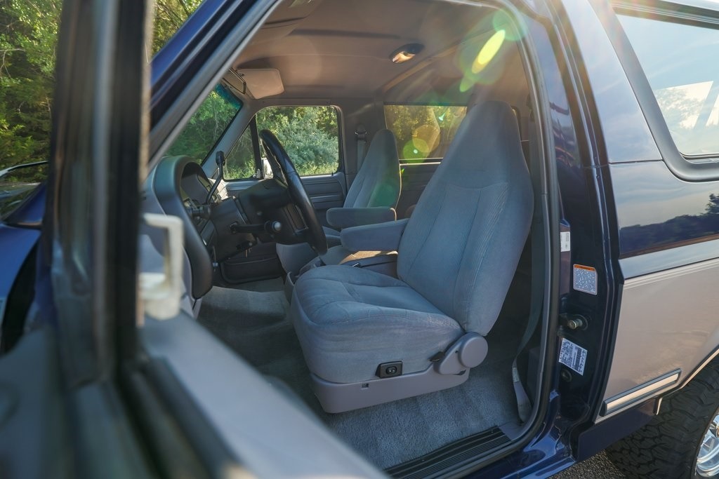 1995-ford-bronco-xlt-for-sale (43)