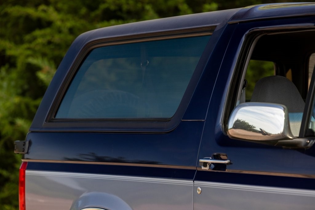 1995-ford-bronco-xlt-for-sale (59)