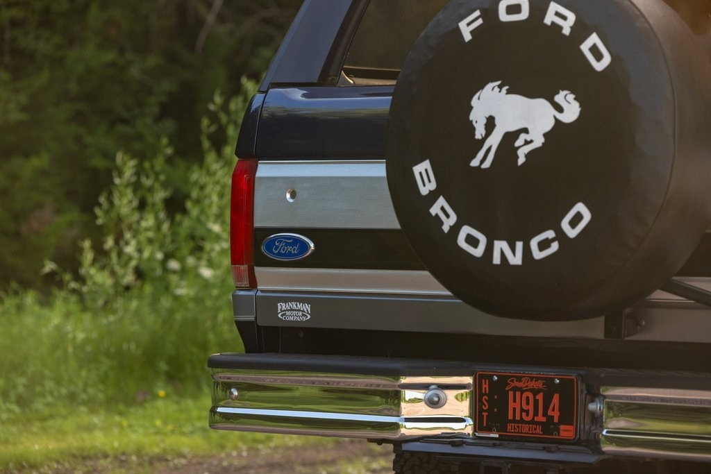 1995-ford-bronco-xlt-for-sale (69)
