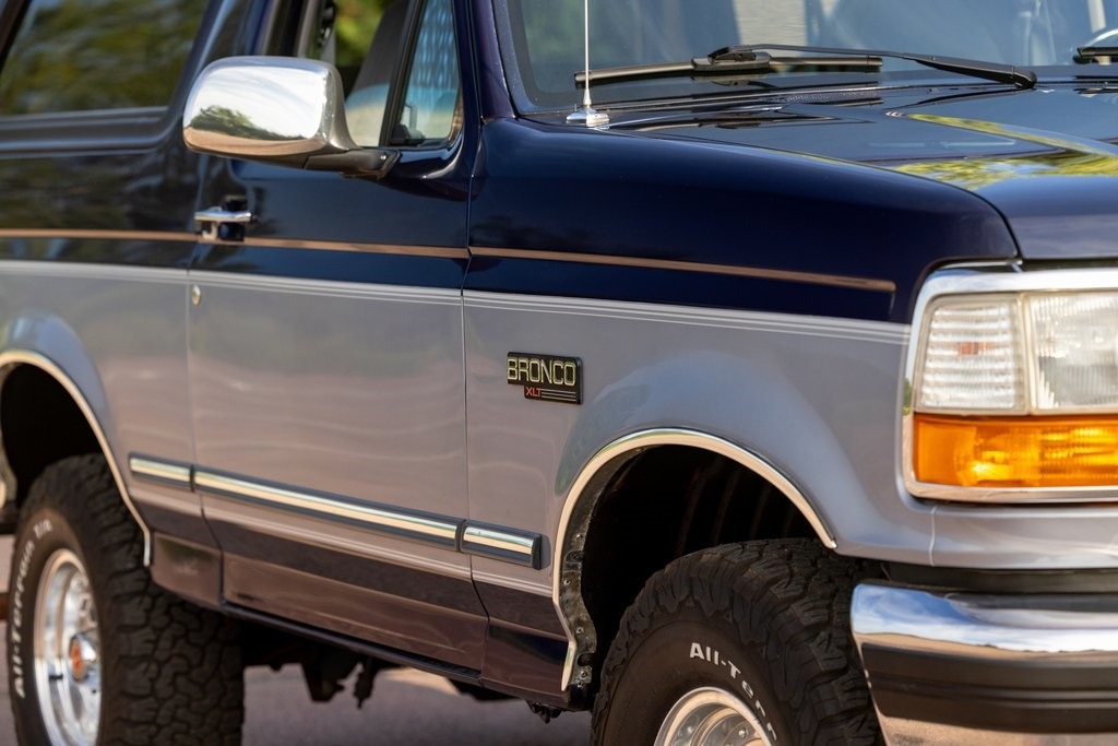 1995-ford-bronco-xlt-for-sale (72)