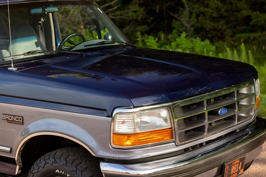 1995-ford-bronco-xlt-for-sale (78)