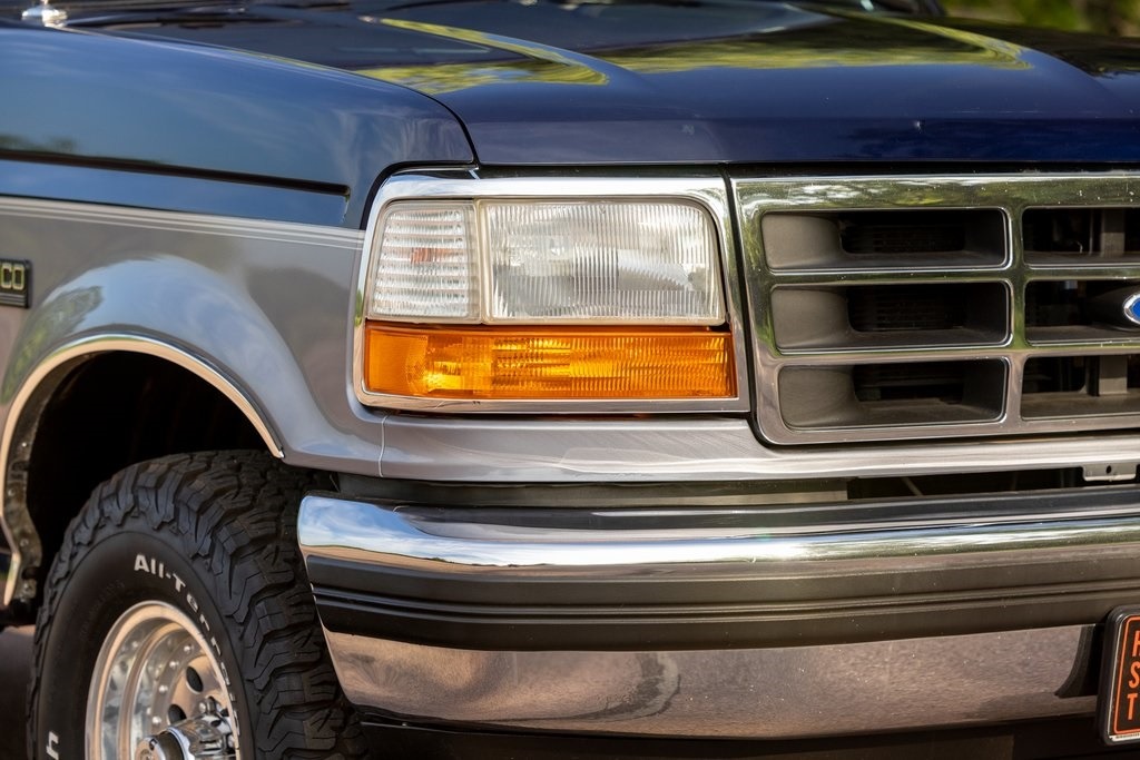 1995-ford-bronco-xlt-for-sale (81)