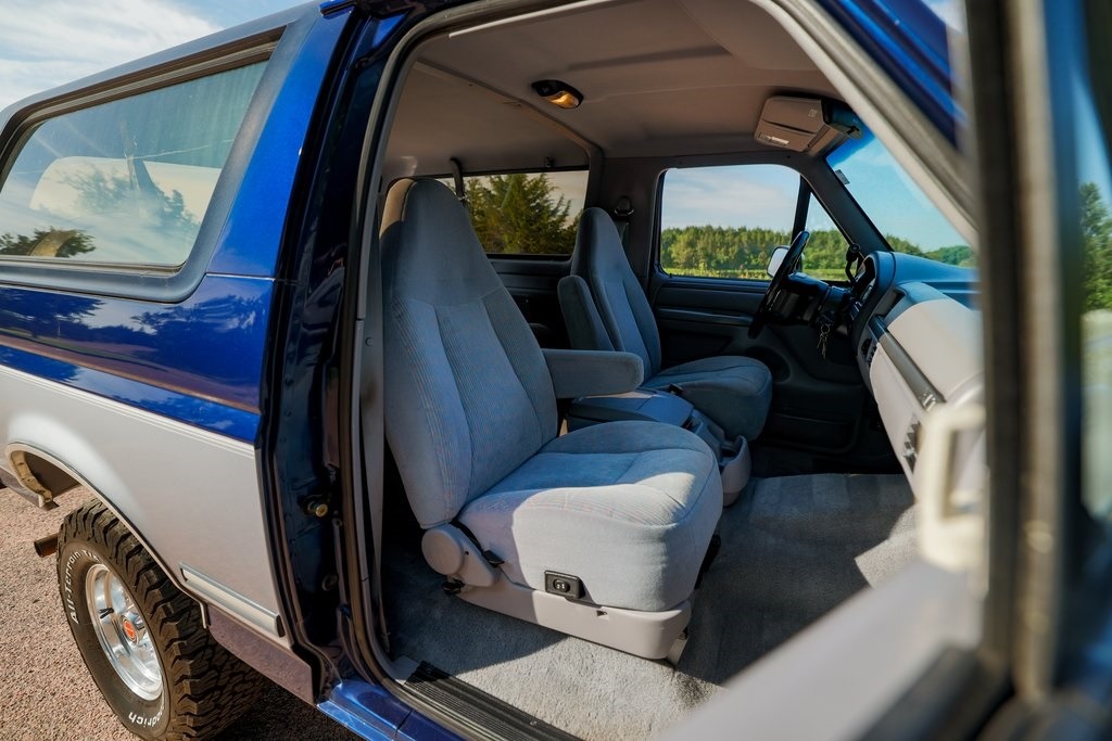 1995-ford-bronco-xlt-for-sale