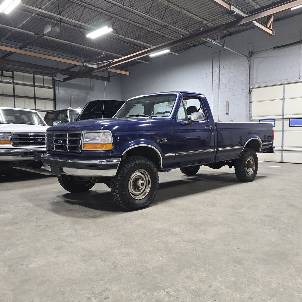 1995-ford-f250-for-sale-01