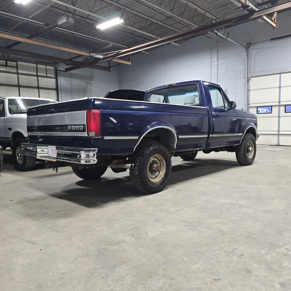 1995-ford-f250-for-sale-04