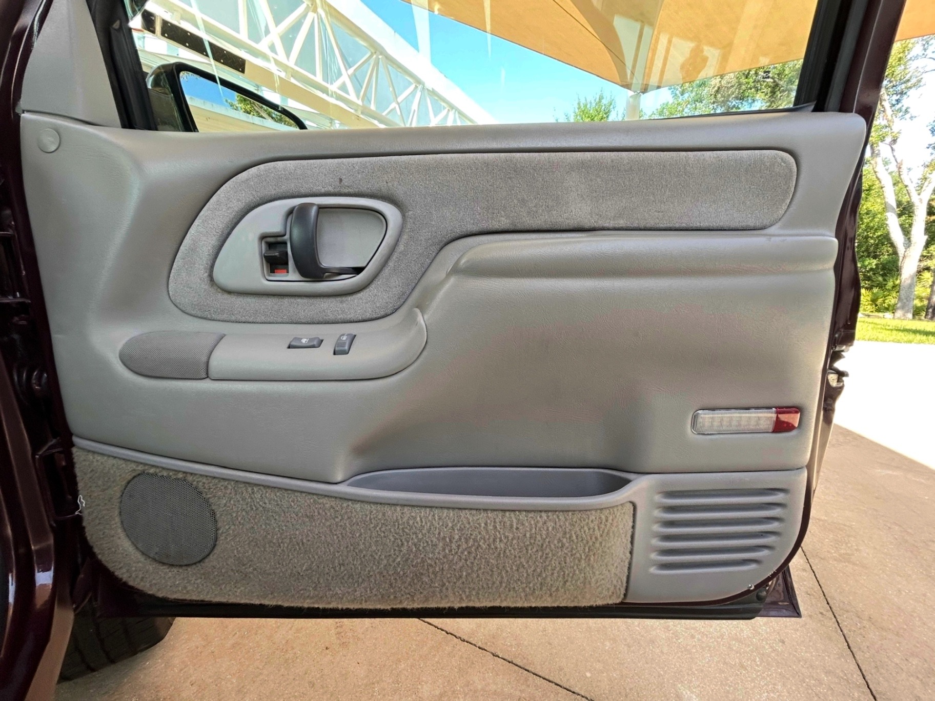 1995-gmc-sierra-1500-sl (41)
