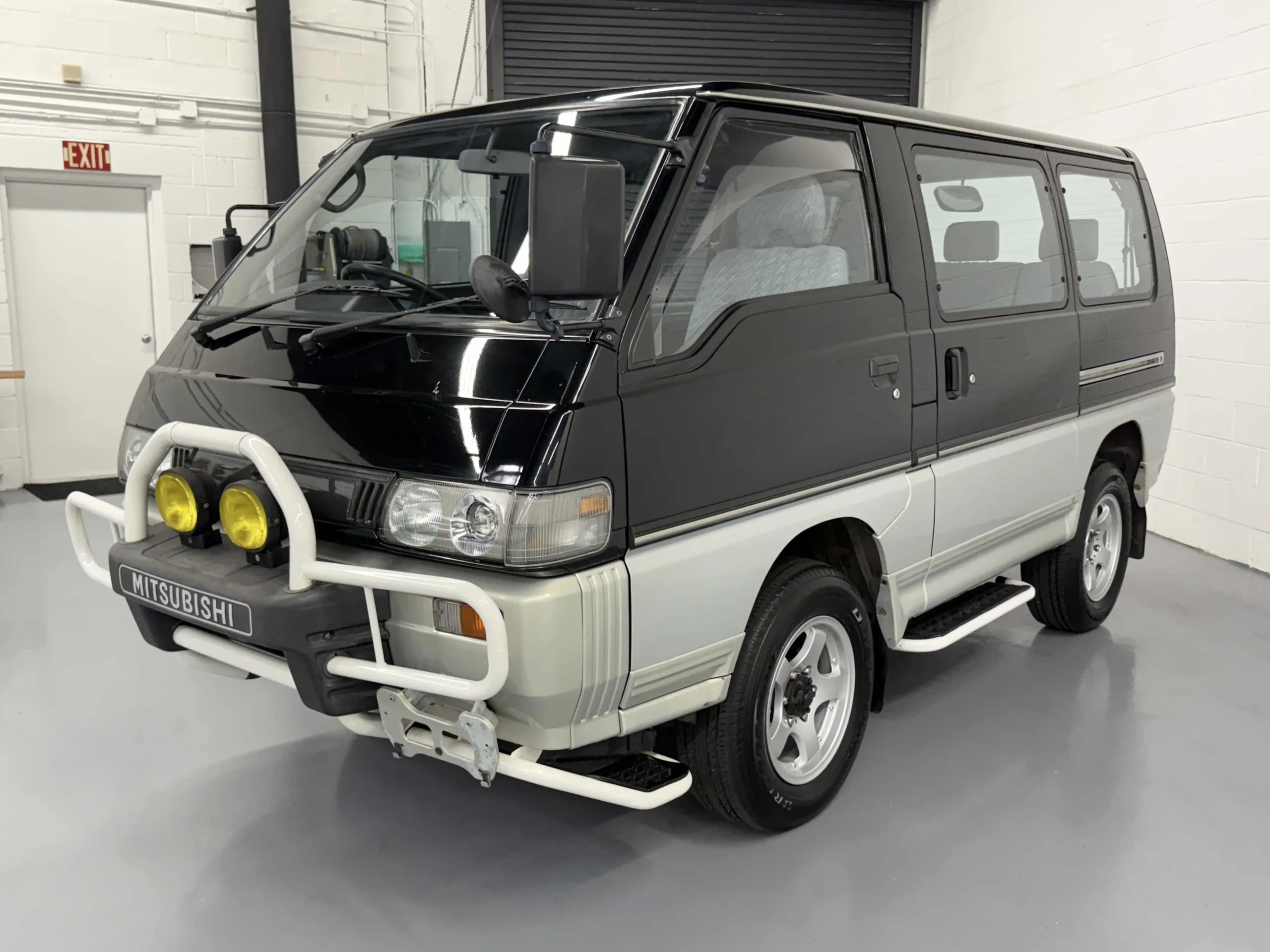 1995-mitsubishi-delica-star-wagon-l300-for-sale-05