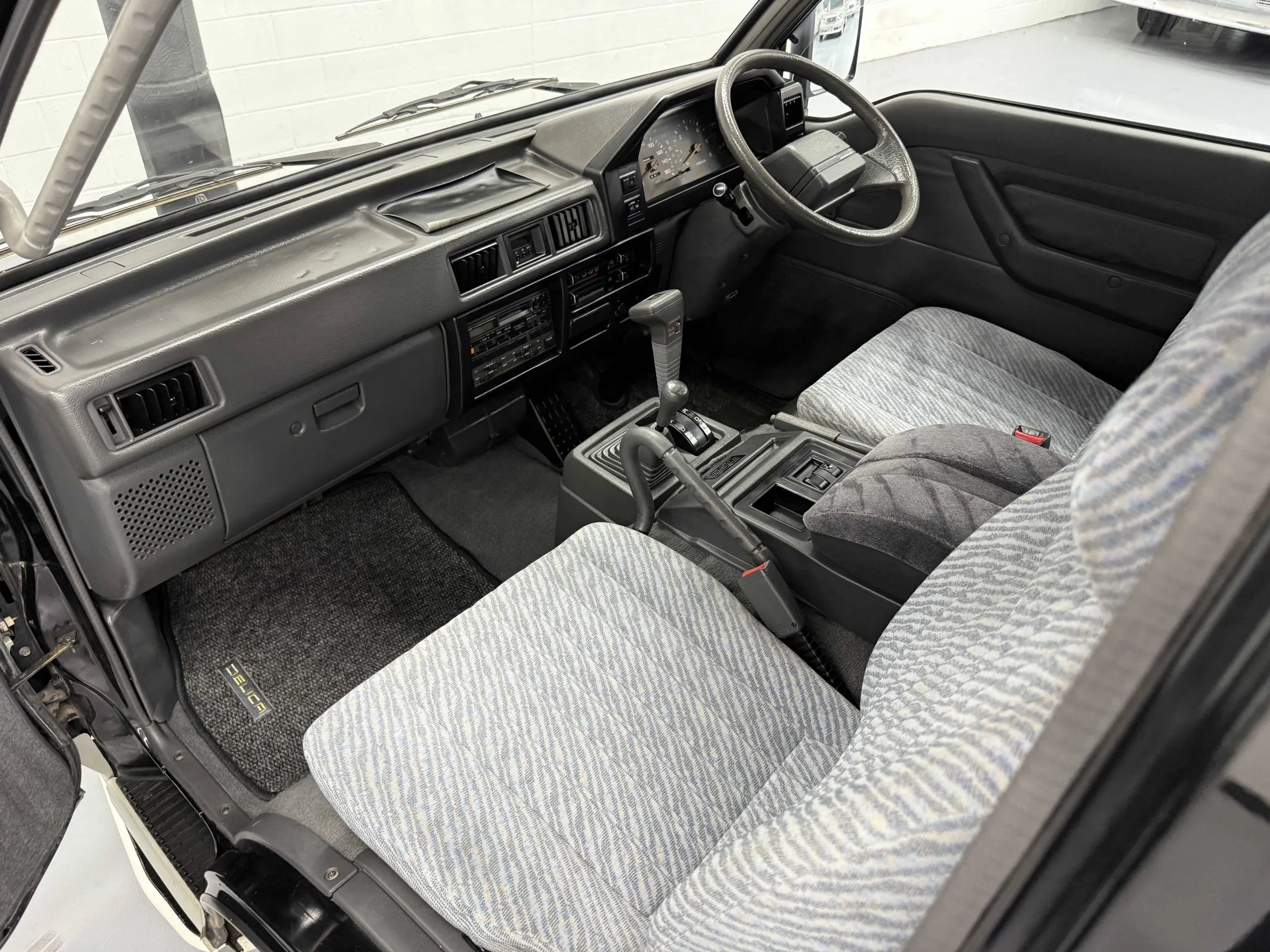 1995-mitsubishi-delica-star-wagon-l300-for-sale-13