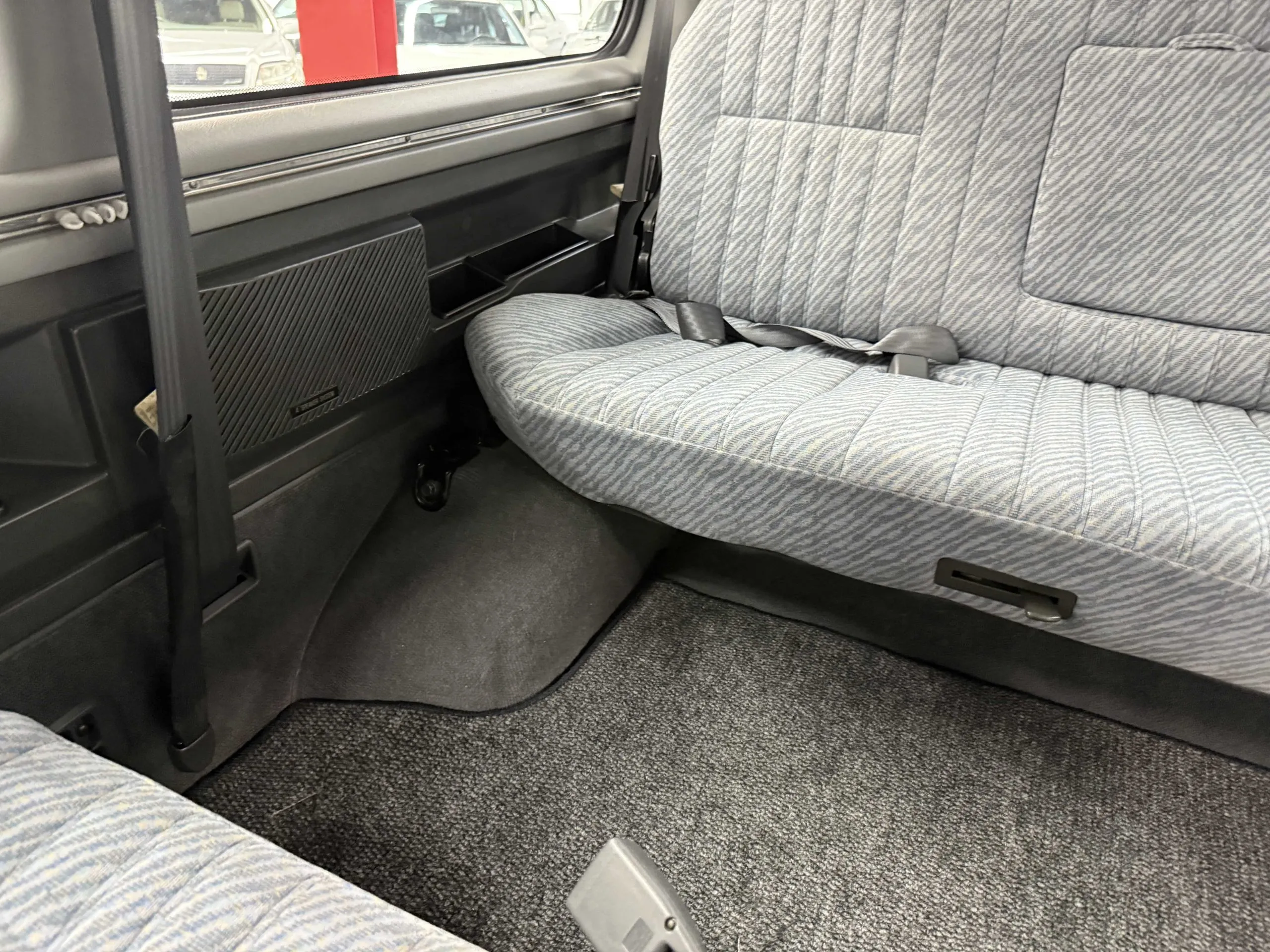 1995-mitsubishi-delica-star-wagon-l300-for-sale-25