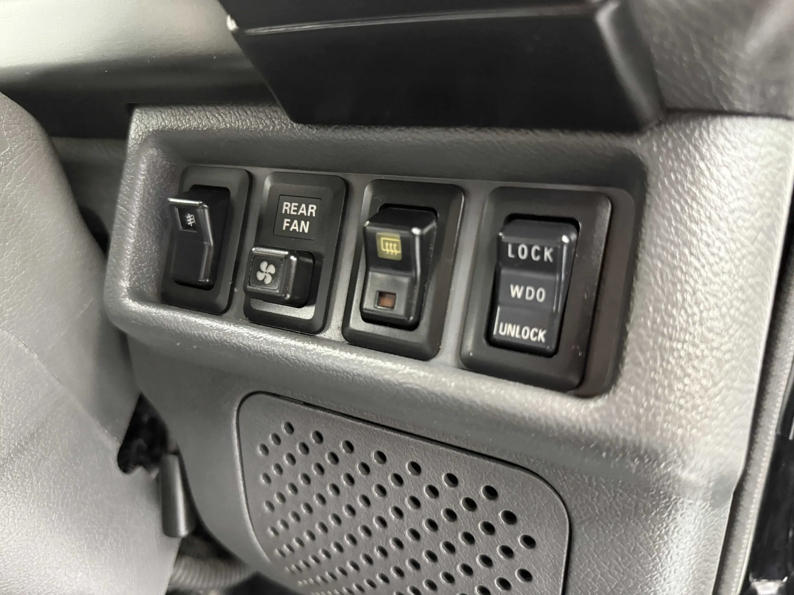1995-mitsubishi-delica-star-wagon-l300-for-sale-32