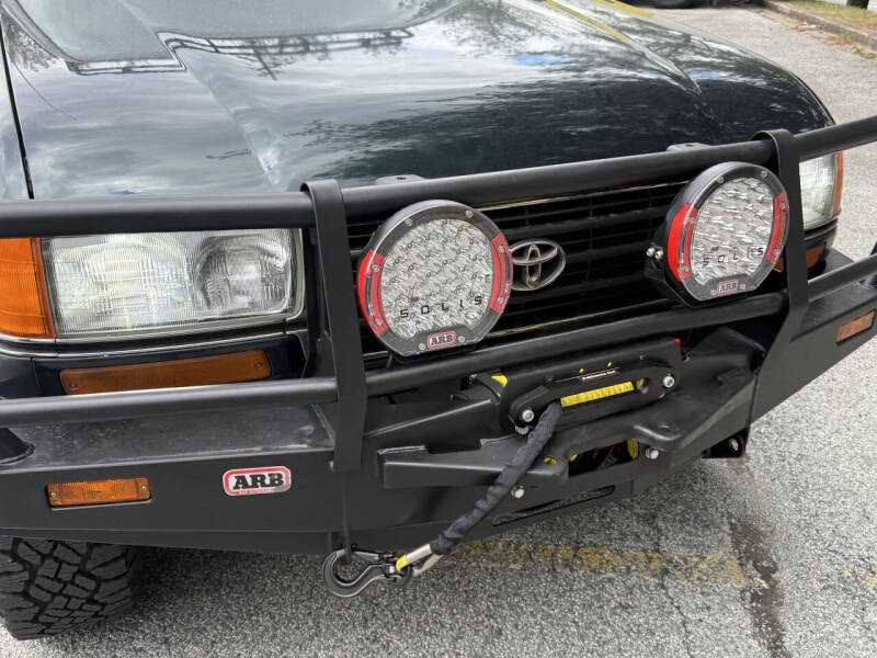 1995-toyota-land-cruiser-base-awd-4dr-suv (23)