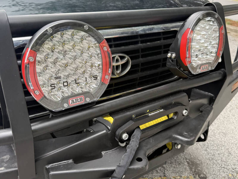 1995-toyota-land-cruiser-base-awd-4dr-suv (25)