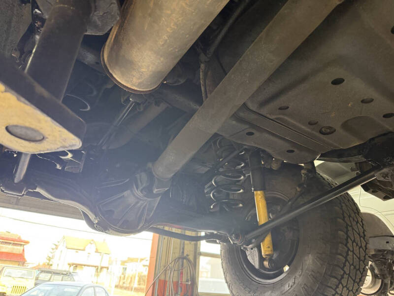1995-toyota-land-cruiser-base-awd-4dr-suv (40)