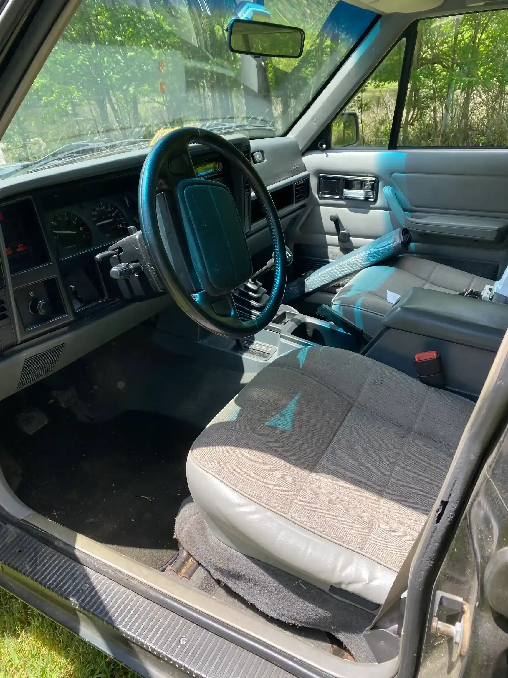 1996-jeep-cherokee-xj-for-sale-va-06