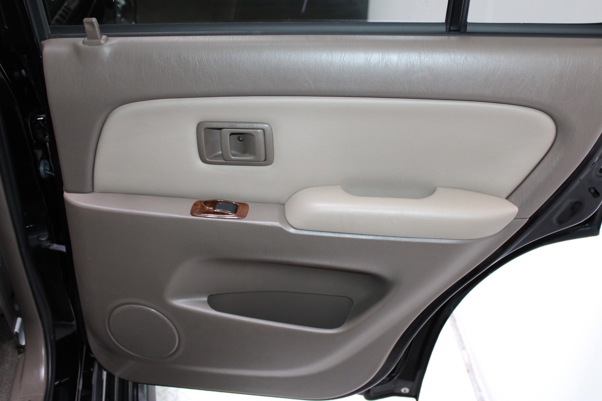 1996-toyota-4runner-1-owner (32)