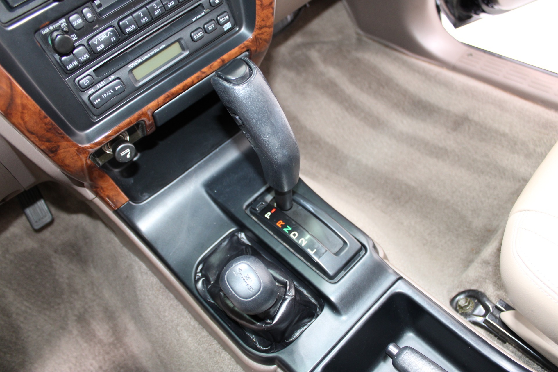 1996-toyota-4runner-1-owner (54)