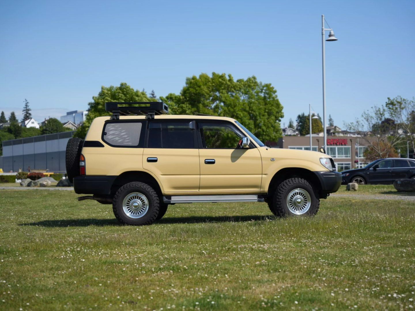 1996-toyota-land-cruiser-prado-for-sale-02