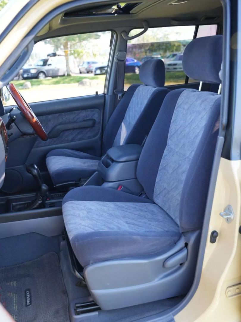 1996-toyota-land-cruiser-prado-for-sale-36