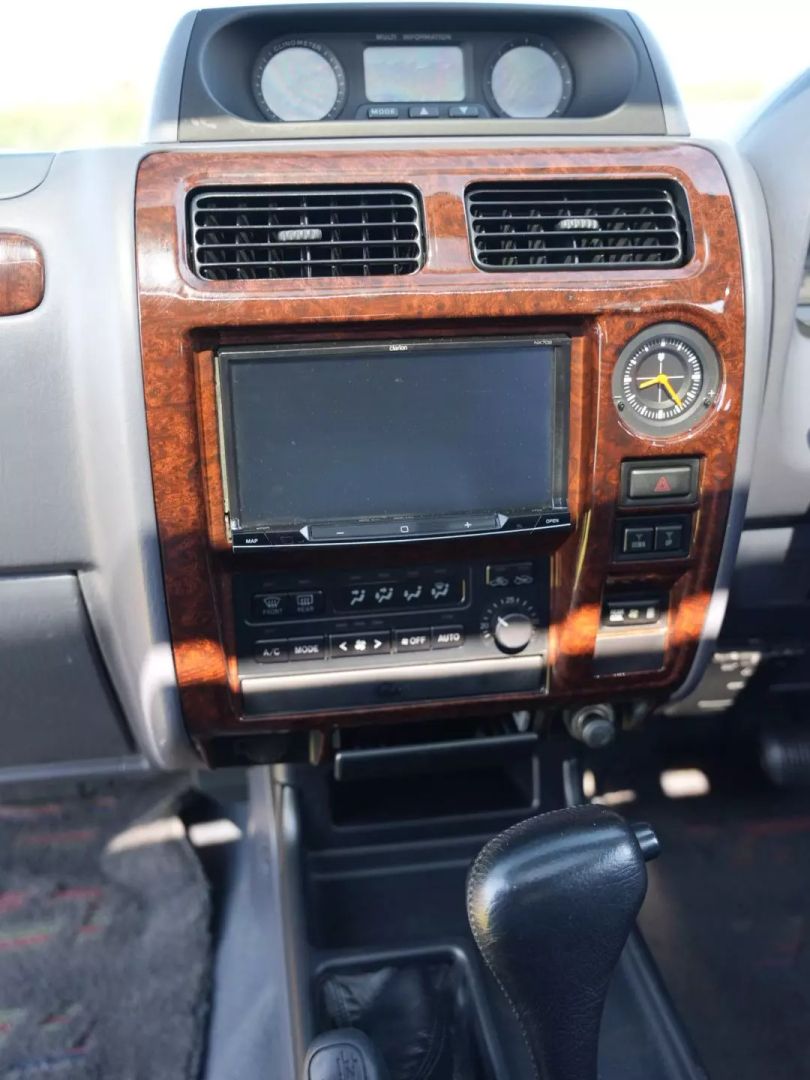 1996-toyota-land-cruiser-prado-for-sale-38