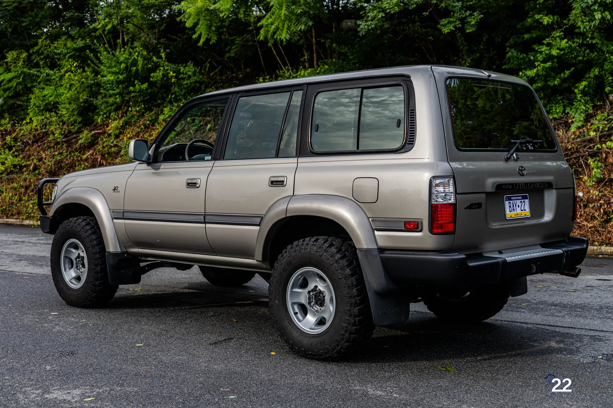 1997-toyota-land-cruiser-40th-anniversary-for-sale-pa12