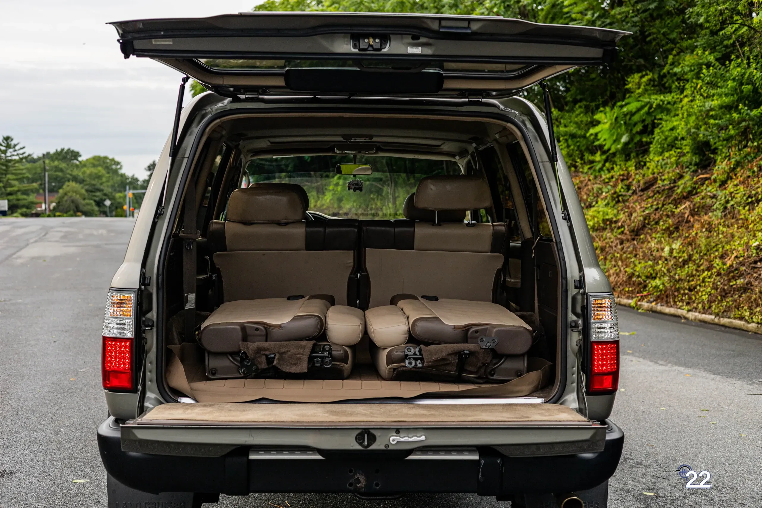 1997-toyota-land-cruiser-40th-anniversary-for-sale-pa18