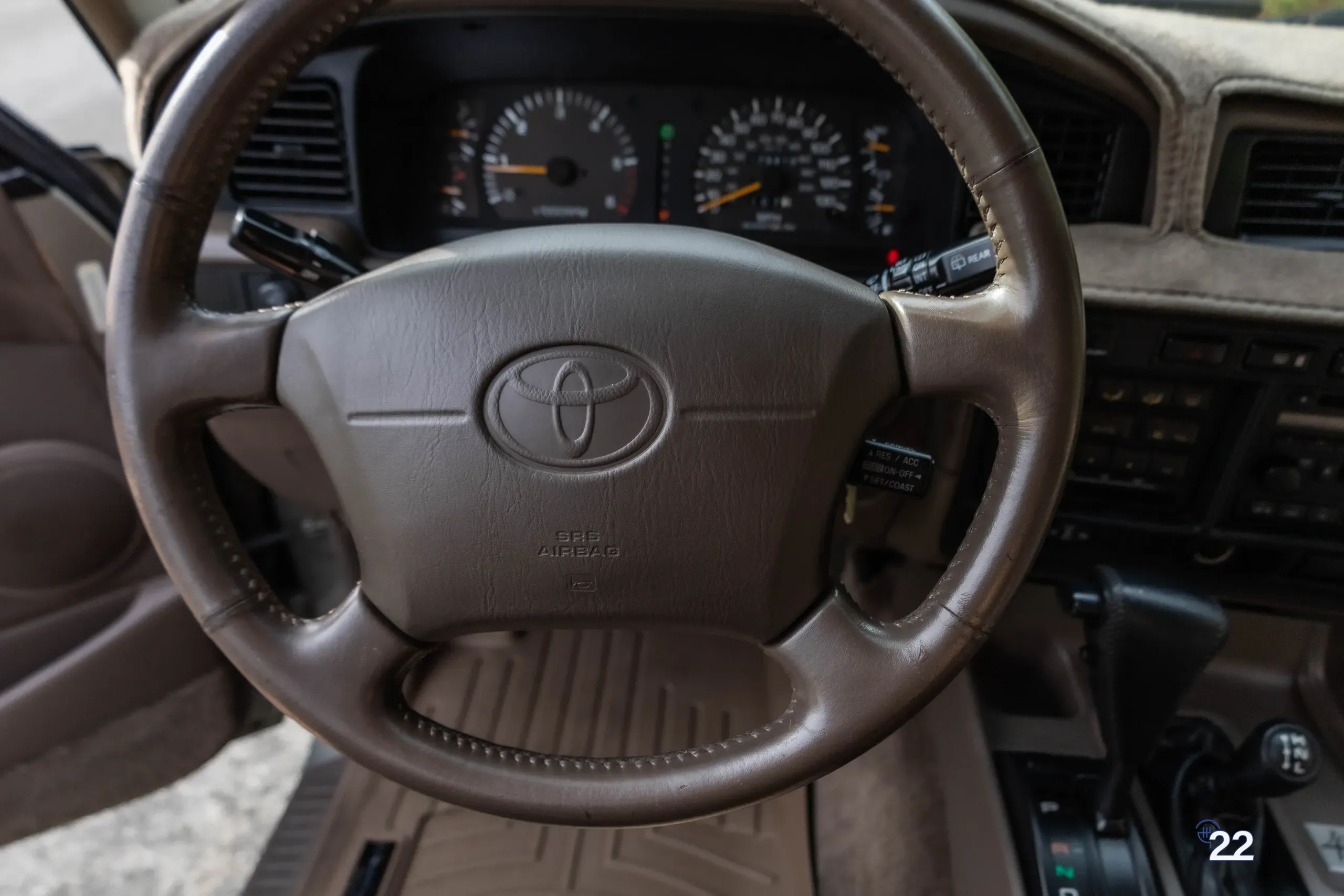 1997-toyota-land-cruiser-40th-anniversary-for-sale-pa45
