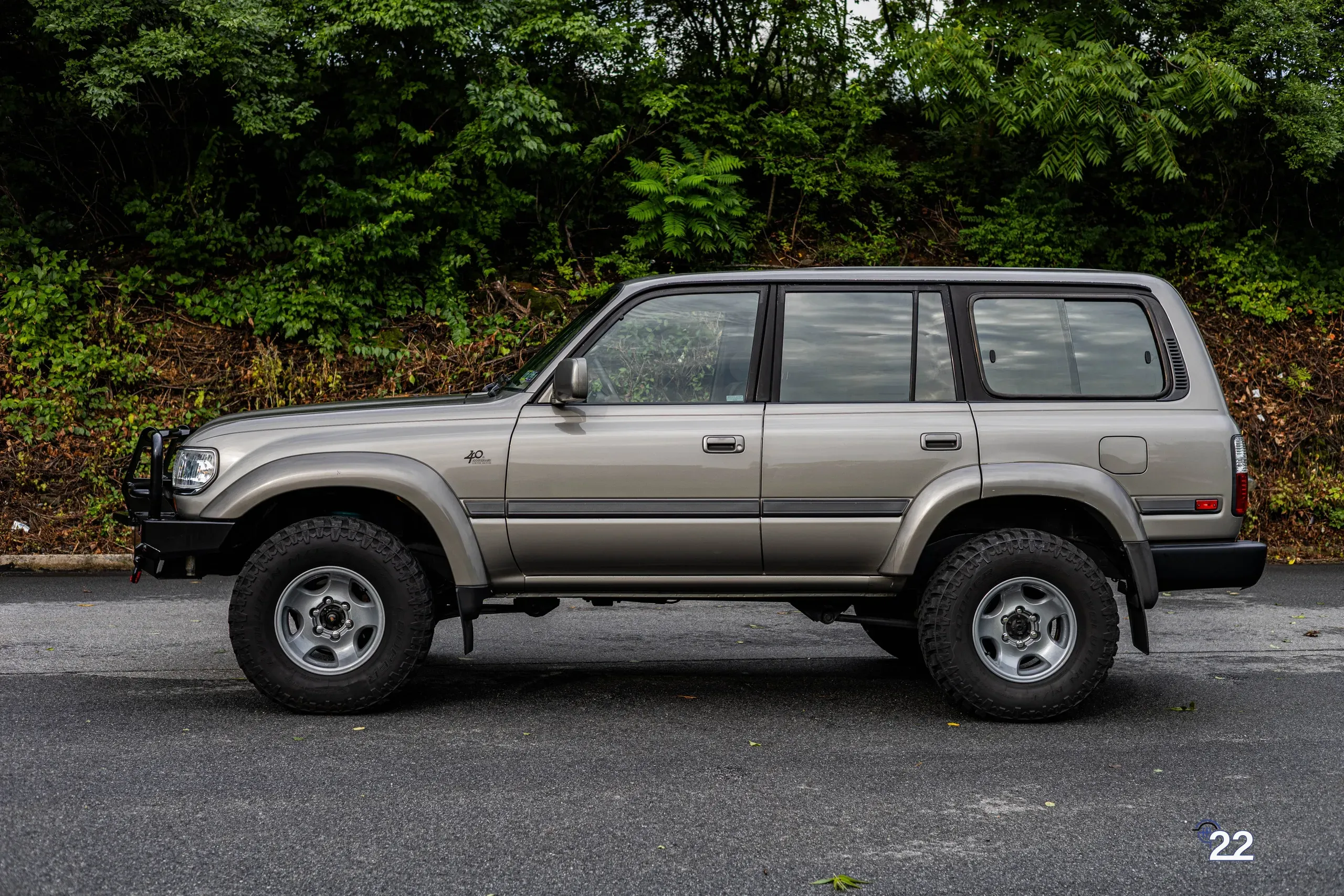 1997-toyota-land-cruiser-40th-anniversary-for-sale-pa5