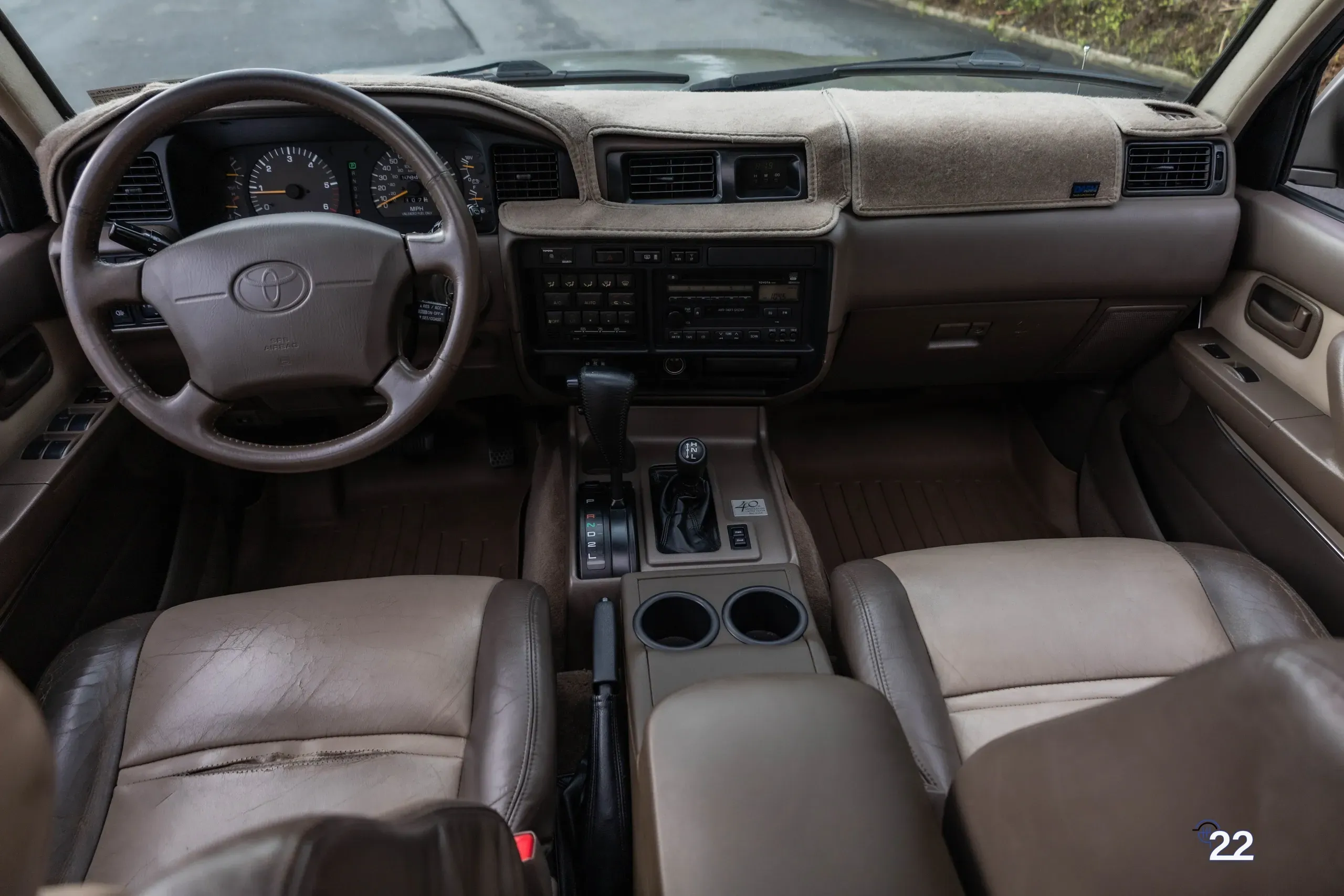 1997-toyota-land-cruiser-40th-anniversary-for-sale-pa54